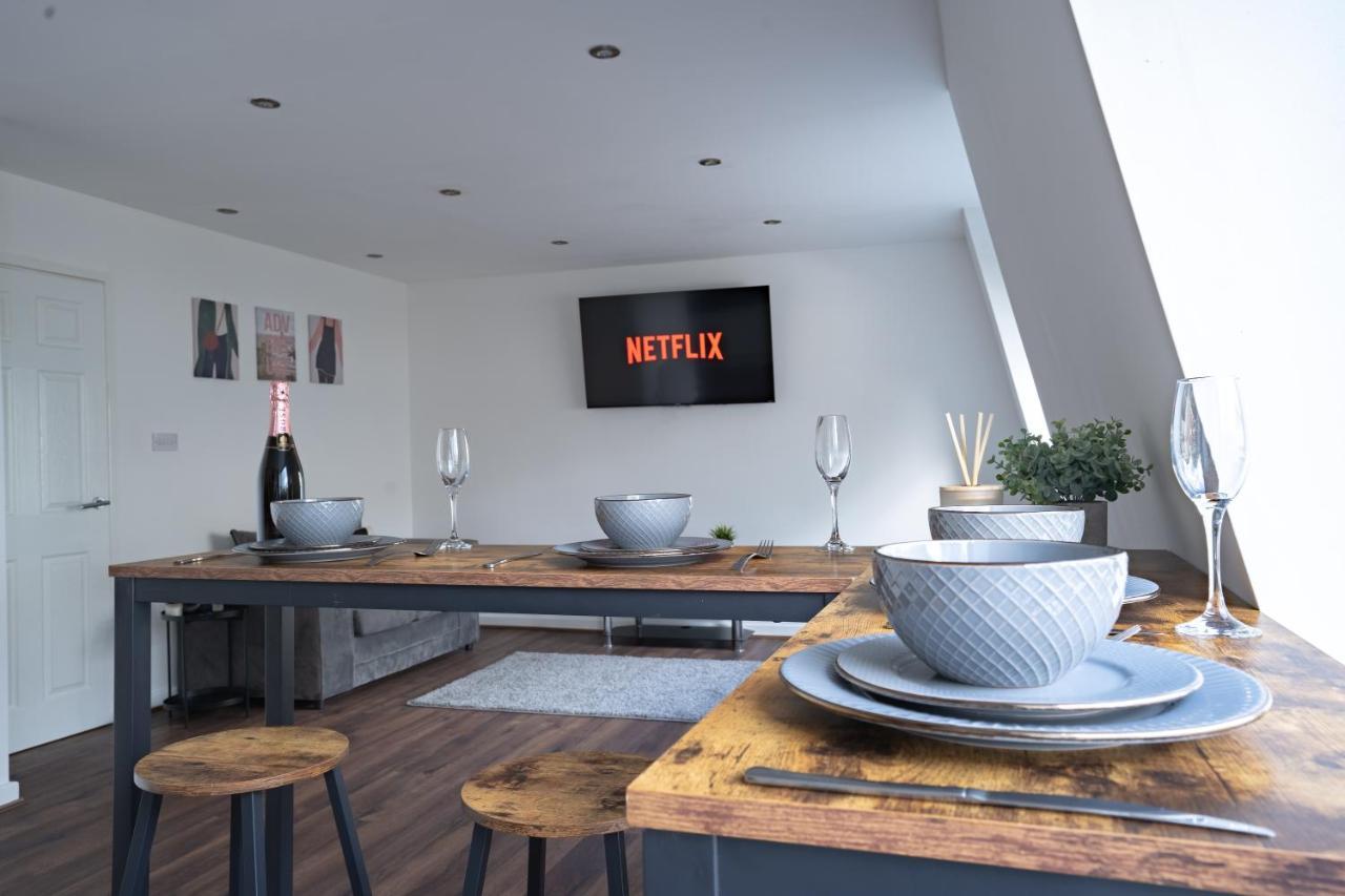 Kinetic Stays - Liverpool Apartments Luaran gambar
